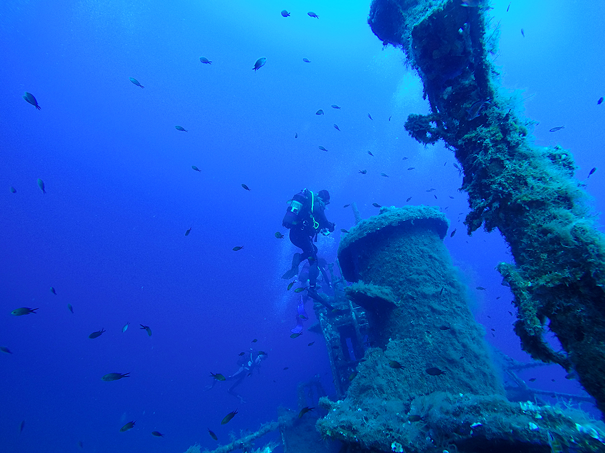 Scuba diving Santorini Greece